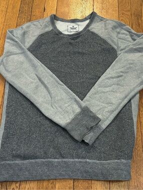 Reigning Champ Two-Tone Gray Crewneck Sweatshirt